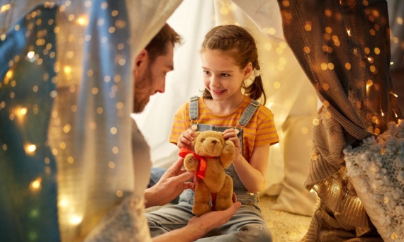 Bezpieczeństwo zabawek – na co zwracać uwagę przy zakupie?